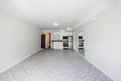 Studio-45821 Thomas Road, Chilliwack, BC 