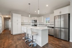25-6035 Vedder Road Chilliwack, BC V2R 1E5