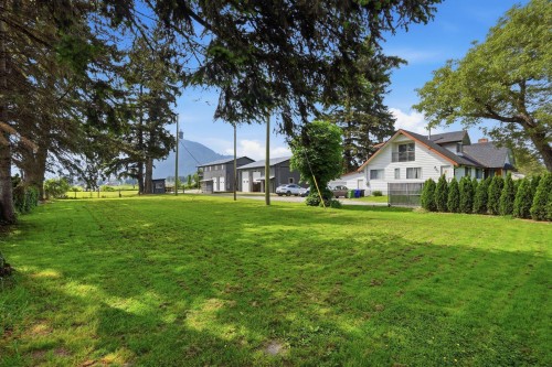 6155 Blackburn Road, Sardis - Greendale, BC 