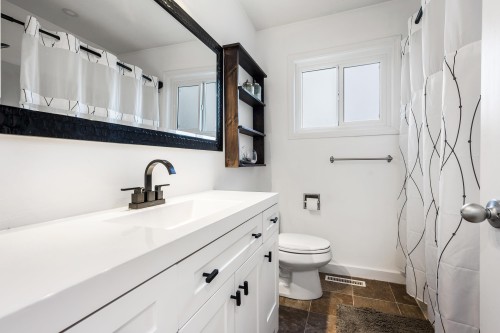6970 Centennial Drive, Chilliwack, BC 