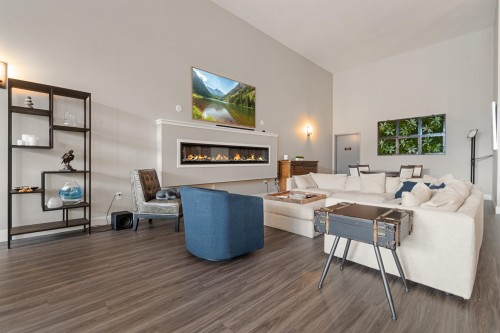 601-45745 Watson Road, Chilliwack, BC 