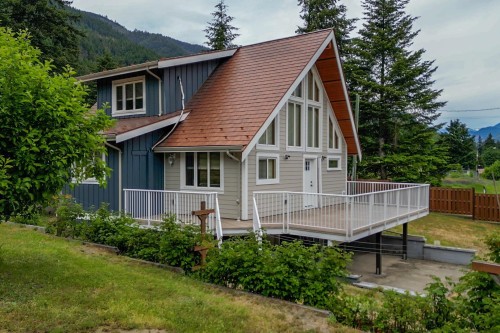 64922 North Bend Post Office Road, Boston Bar, BC 