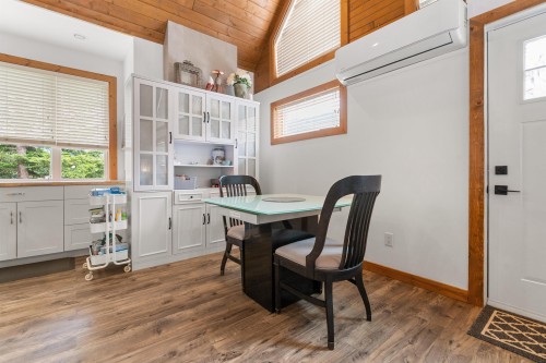 64922 North Bend Post Office Road, Boston Bar, BC 