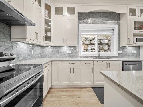 8204 Harvest Place, Chilliwack, BC 