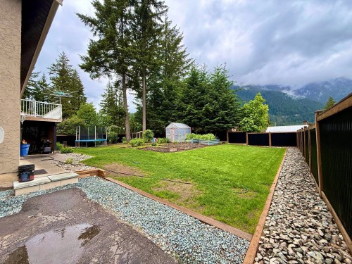 21224 Mountview Crescent, Hope, BC 