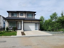 8220 Nixon Road Chilliwack, BC V4Z 0E4
