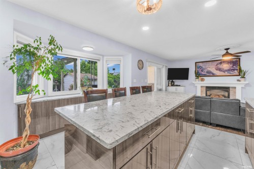 41355 Yarrow Central Road, Yarrow, BC 