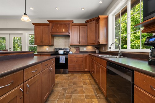 5395 Hooge Road, Sardis - Greendale, BC 