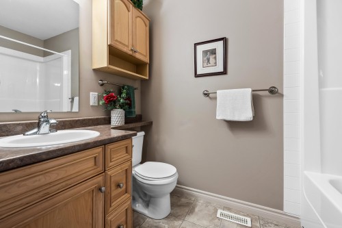 20-7475 Garnet Drive, Chilliwack, BC 