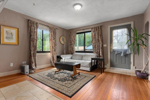 45950 Linzey Road, Cultus Lake, BC - Indoor