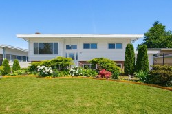 45271 Bernard Avenue Chilliwack, BC V2P 1H3