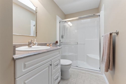 174-46000 Thomas Road, Chilliwack, BC 