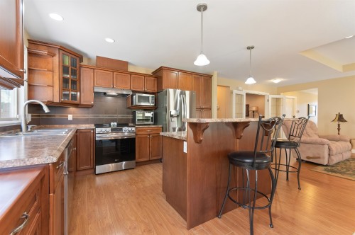174-46000 Thomas Road, Chilliwack, BC 