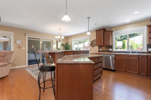 174-46000 Thomas Road, Chilliwack, BC 