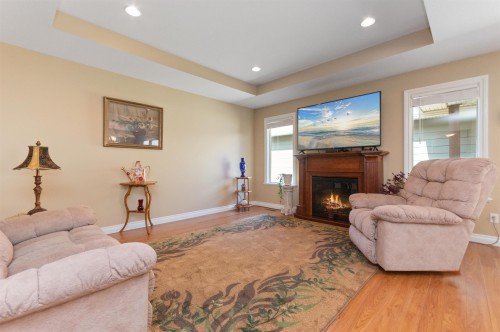 174-46000 Thomas Road, Chilliwack, BC 