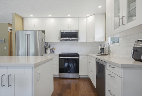 120 Robertson Crescent, Hope, BC 