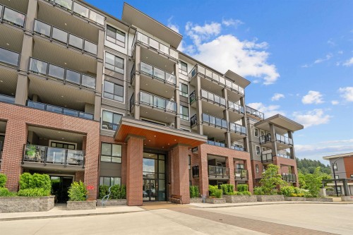 208-45511 Campus Drive, Chilliwack, BC 