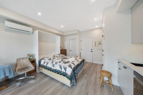 208-45511 Campus Drive, Chilliwack, BC 