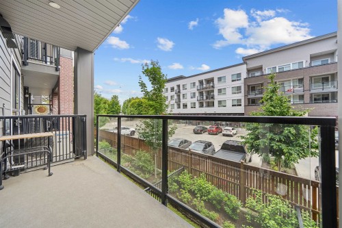 208-45511 Campus Drive, Chilliwack, BC 