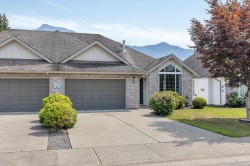 12-1548 Mackay Crescent Agassiz, BC V0M 1A3