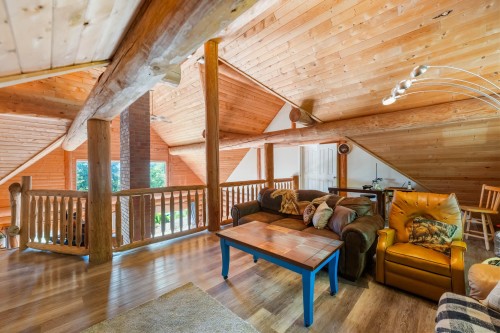 5520 Graham Drive, Ryder Lake, BC 