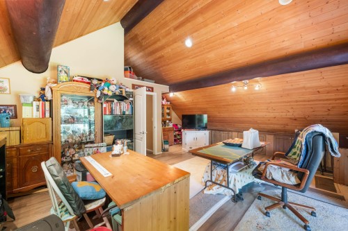 5520 Graham Drive, Ryder Lake, BC 