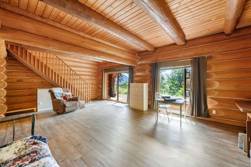 5520 Graham Drive, Ryder Lake, BC 