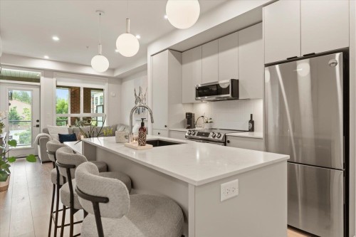 211-45511 Campus Drive  Chilliwack, BC V2R 6K8