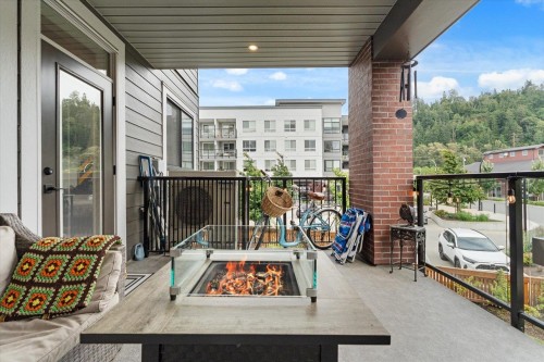 211-45511 Campus Drive, Chilliwack, BC 