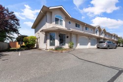 12-9486 Woodbine Street Chilliwack, BC V2P 5S4