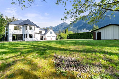 21029 Anson Place, Hope, BC 