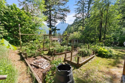 21128 Landstrom Road, Hope, BC 
