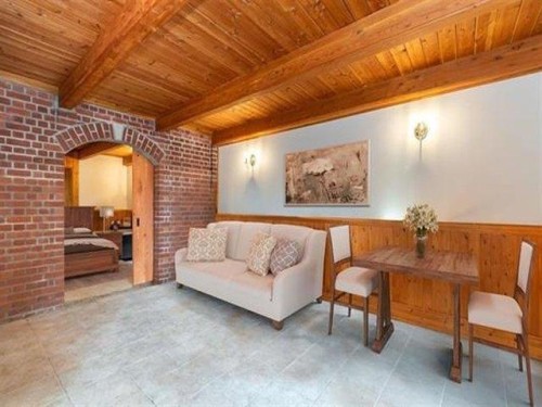 20738 Landstrom Road, Hope, BC 