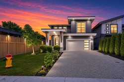 6561 Fern Street Chilliwack, BC V2R 2Z7