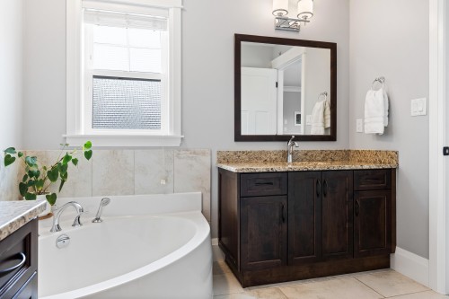 5753 Garrison Boulevard, Chilliwack, BC 