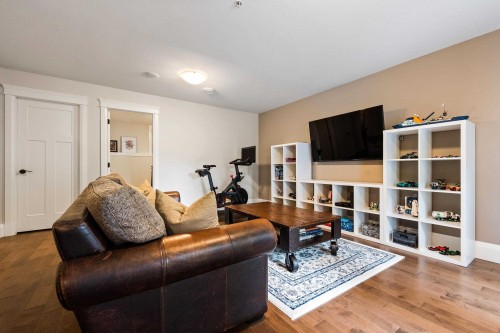 5753 Garrison Boulevard, Chilliwack, BC 