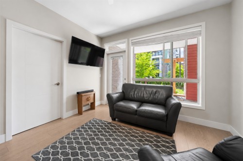 111-45513 Market Way, Chilliwack, BC 