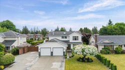 6914 Gleneden Street Chilliwack, BC V2R 2T2