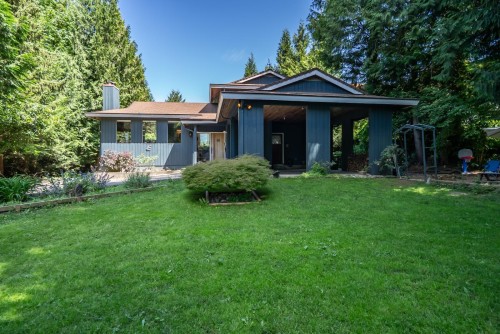 10122 Kenswood Drive  Chilliwack, BC V2P 7N4