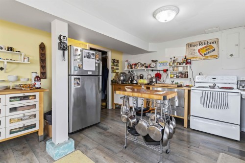 10005 Kenswood Drive, Chilliwack, BC 