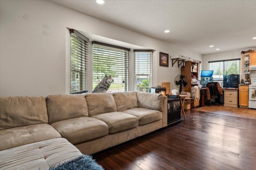 439 5Th Avenue, Hope, BC 