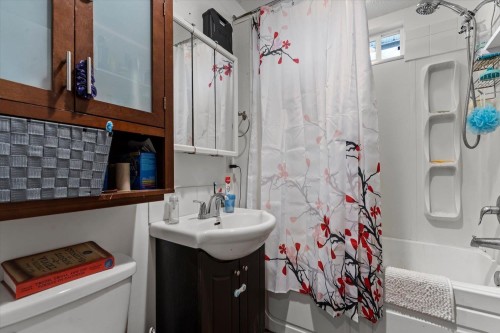 439 5Th Avenue, Hope, BC 