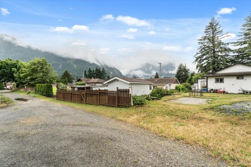 439 5Th Avenue, Hope, BC 