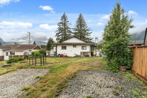 439 5Th Avenue, Hope, BC 