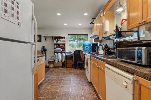 439 5Th Avenue, Hope, BC 