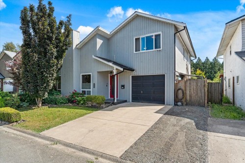 8562 Mccutcheon Avenue  Chilliwack, BC V2P 7K7