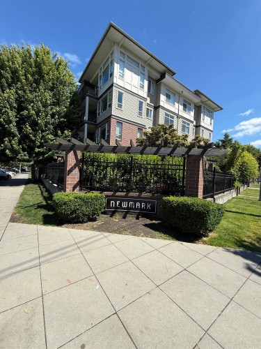 218-9422 Victor Street  Chilliwack, BC V2P 0B8