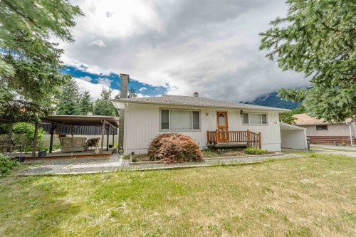 776 7Th Avenue, Hope, BC 