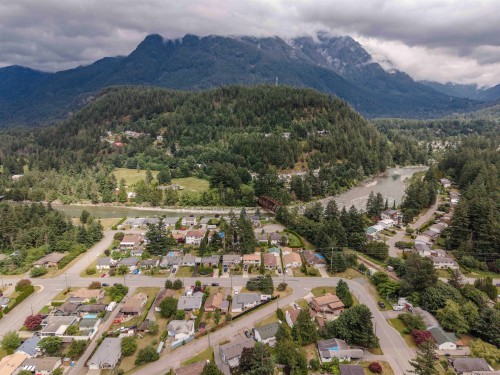 776 7Th Avenue, Hope, BC 