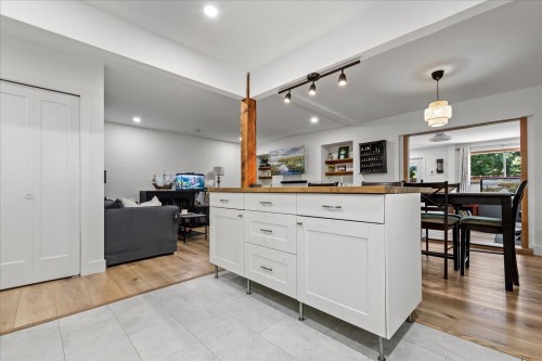 8542 Mccutcheon Avenue, Chilliwack, BC 